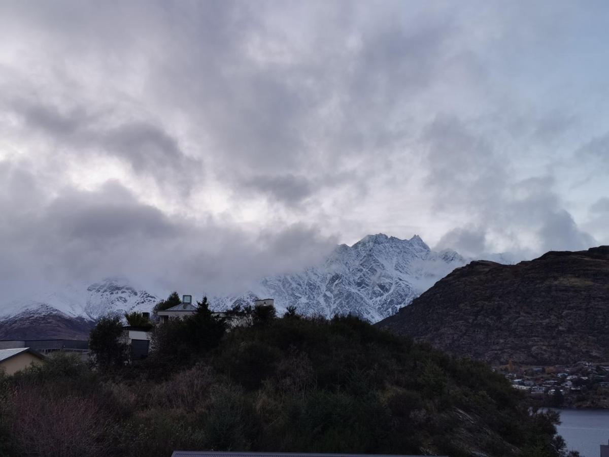 Alpine Village Views Queenstown Exterior foto