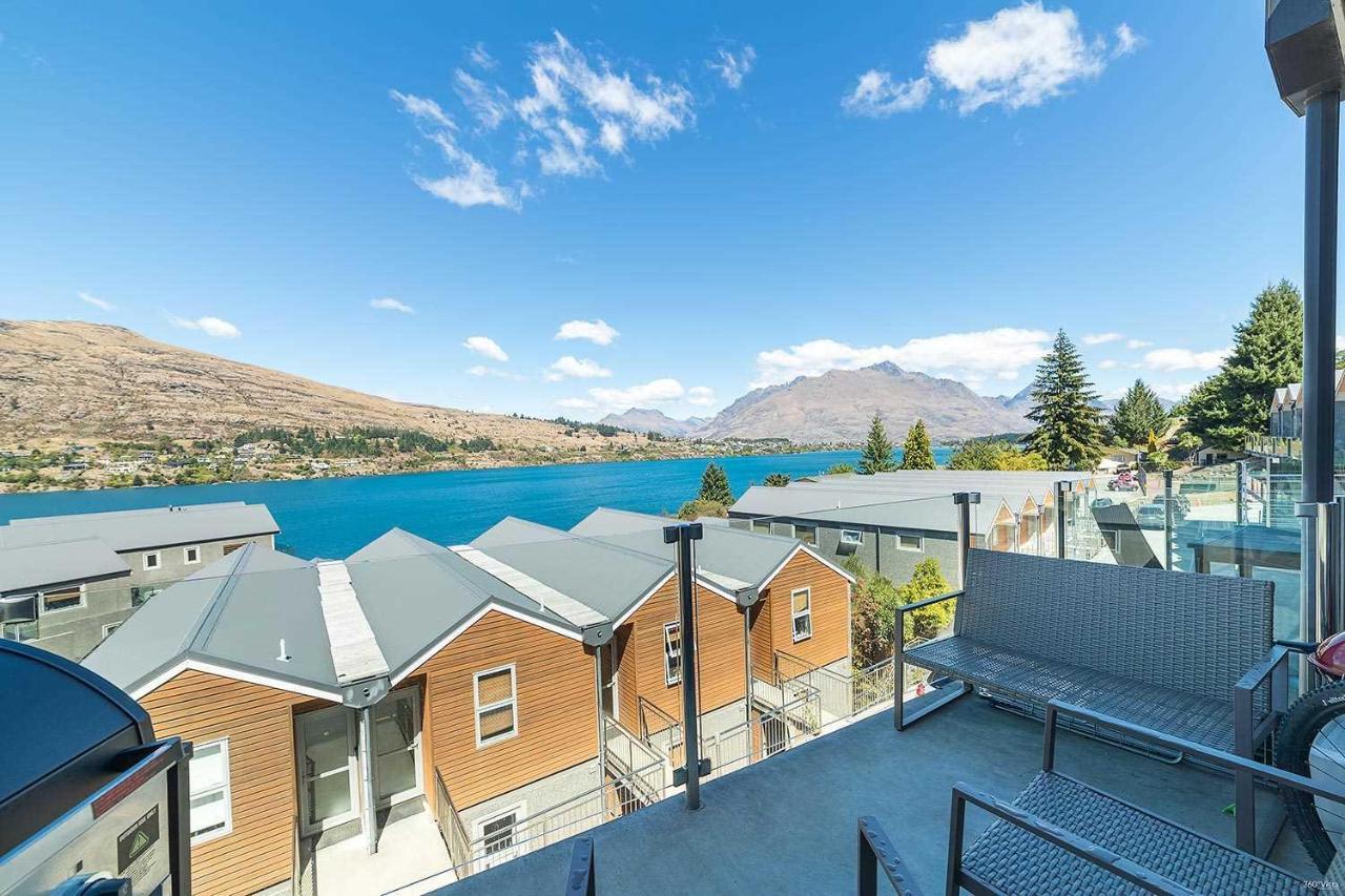 Alpine Village Views Queenstown Exterior foto